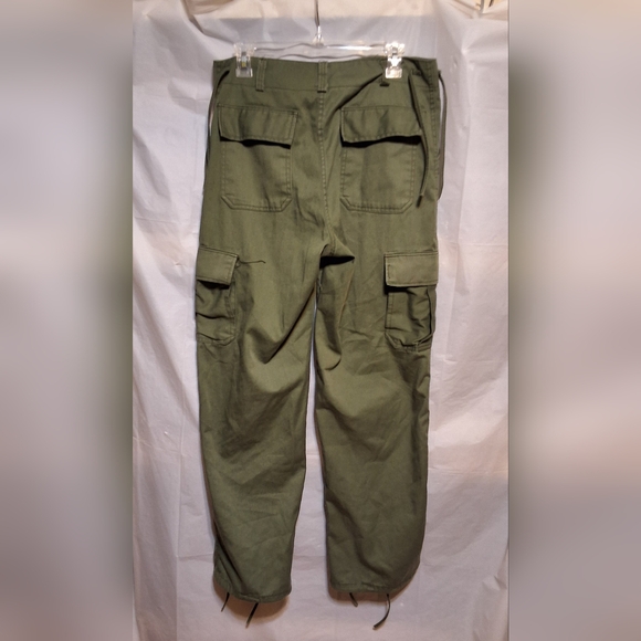 Elevate Your Gorpcore Wardrobe with Stylish Women's Drawstring Hem Cargo Pants - Picture 2 of 6